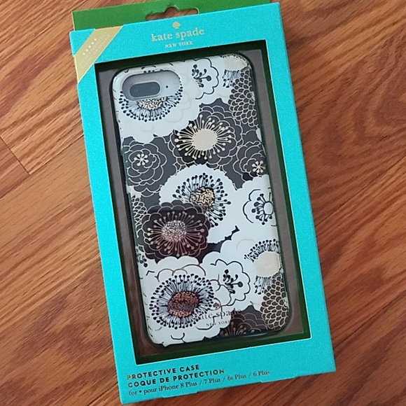 kate spade Accessories - Kate spade iPhone plus case